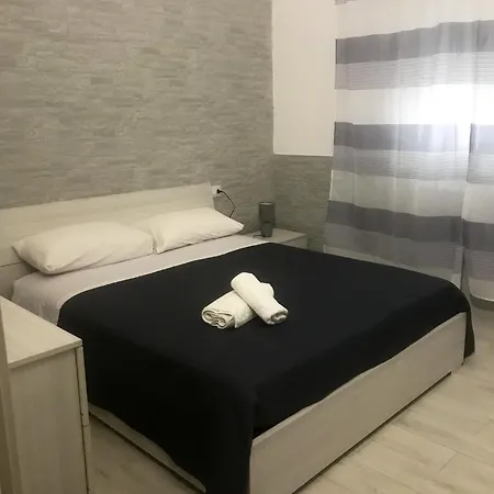 Дом отдыха Charming House With Sea And Mountain Views In *